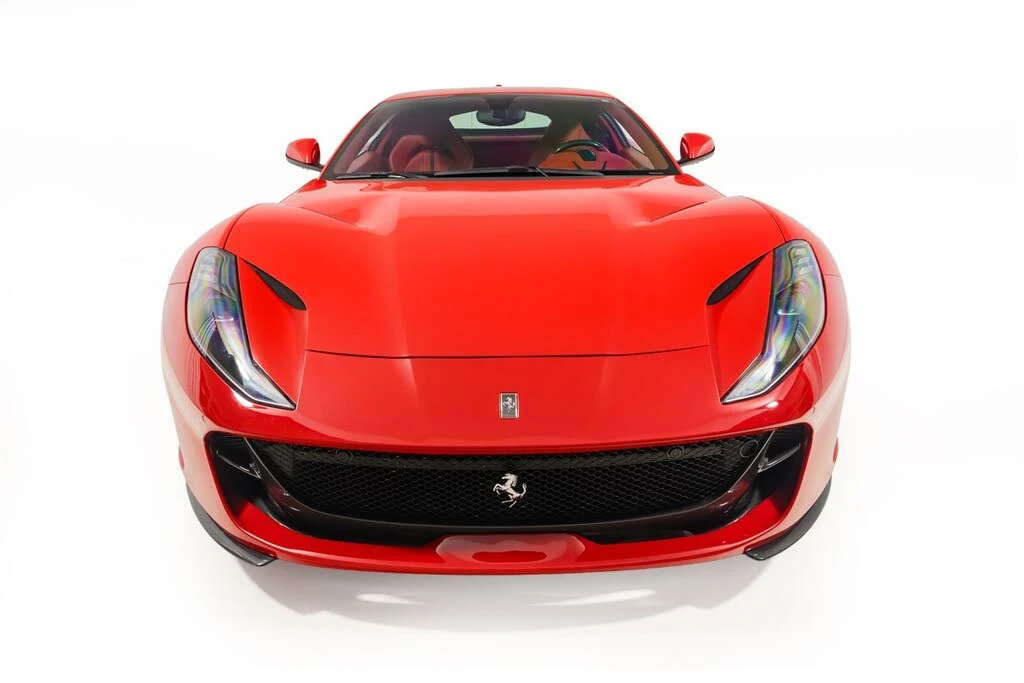 2018 Ferrari 812 Superfast - Image 6 of 31