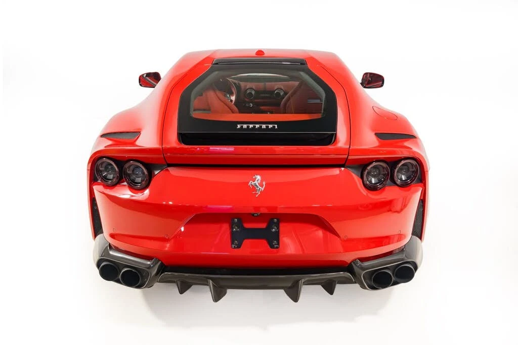 2018 Ferrari 812 Superfast - Image 7 of 31