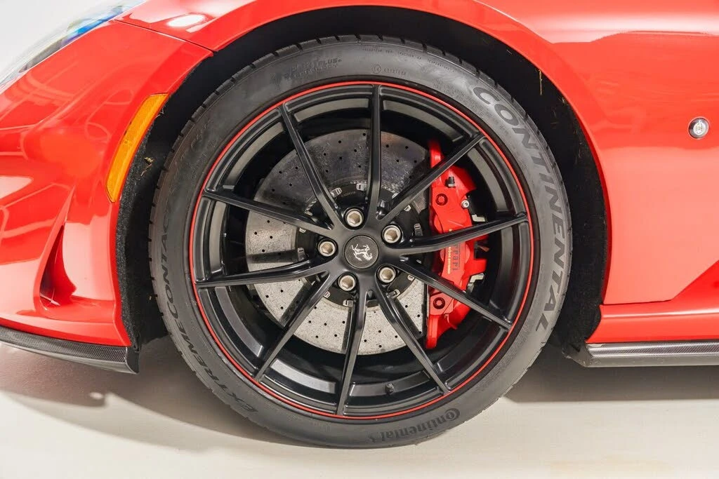 2018 Ferrari 812 Superfast - Image 12 of 31