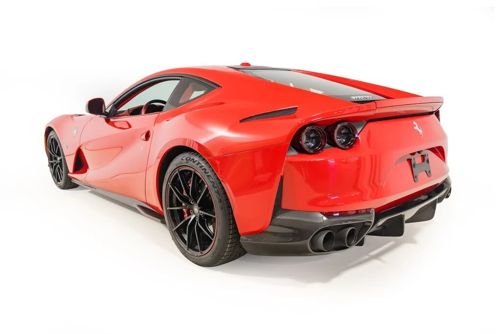 2018 Ferrari 812 Superfast - Image 4 of 31