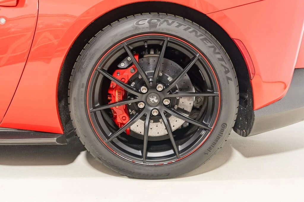 2018 Ferrari 812 Superfast - Image 13 of 31