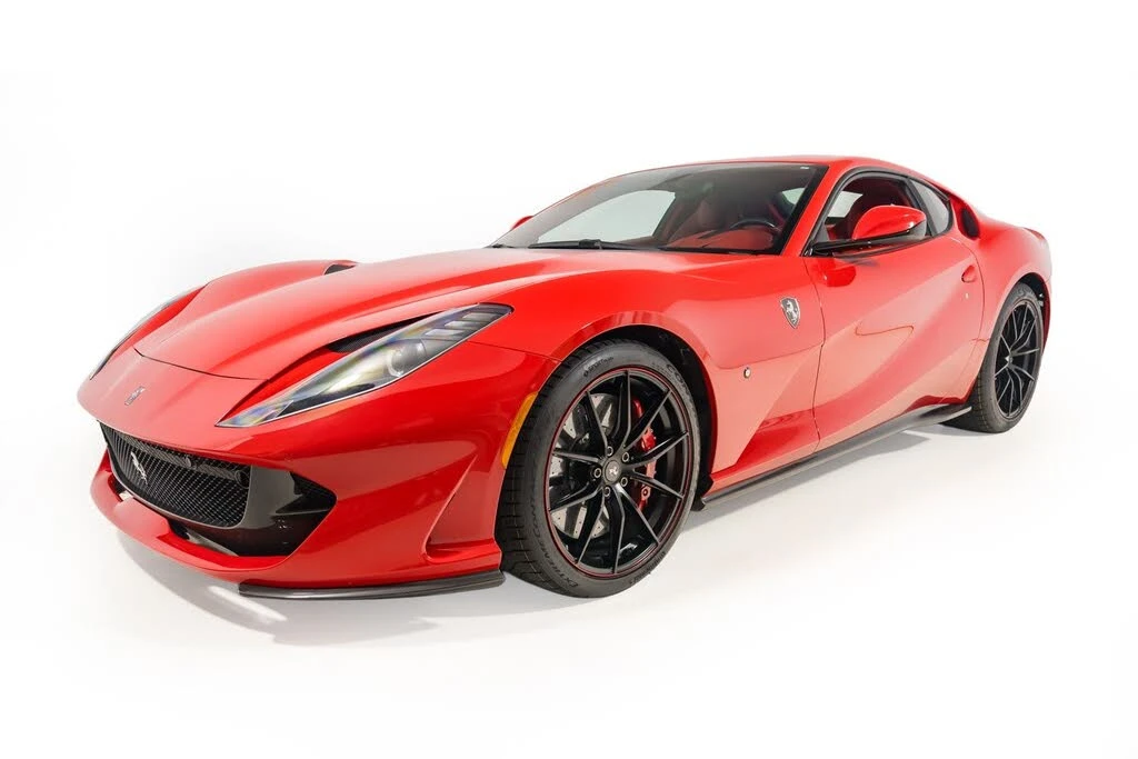 2018 Ferrari 812 Superfast - Image 2 of 31
