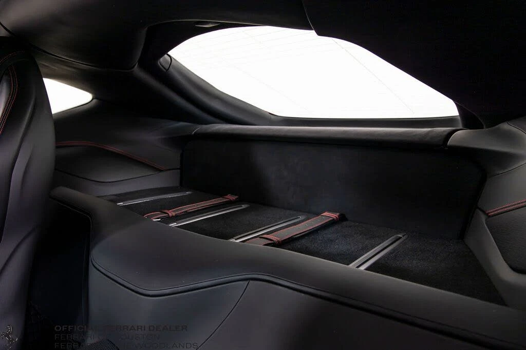 2018 Ferrari 812 Superfast - Image 16 of 31