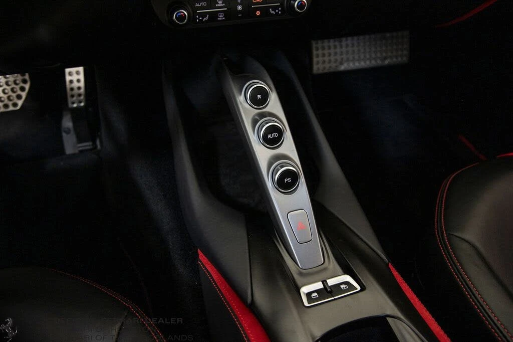 2018 Ferrari 812 Superfast - Image 14 of 31