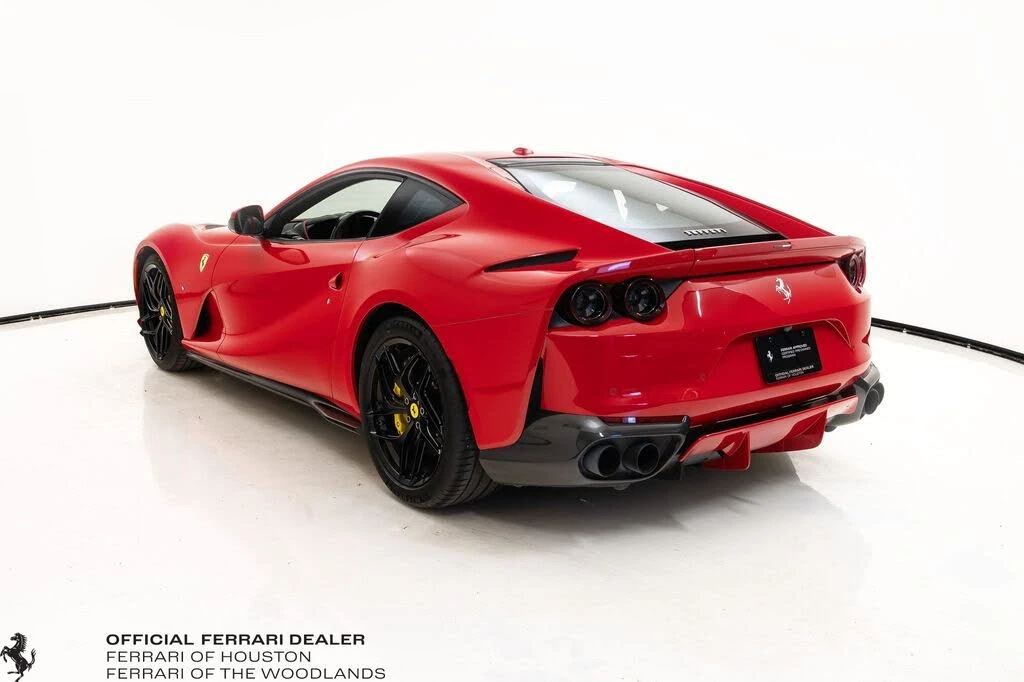 2018 Ferrari 812 Superfast - Image 2 of 31