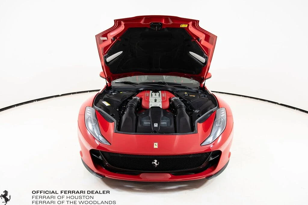2018 Ferrari 812 Superfast - Image 28 of 31