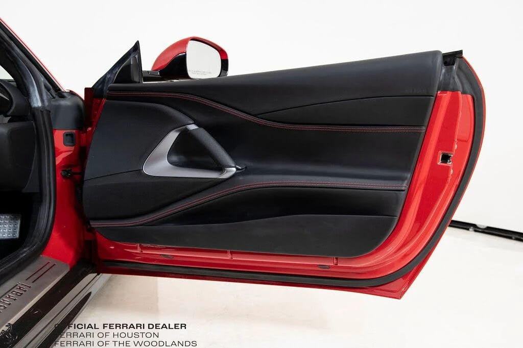 2018 Ferrari 812 Superfast - Image 24 of 31