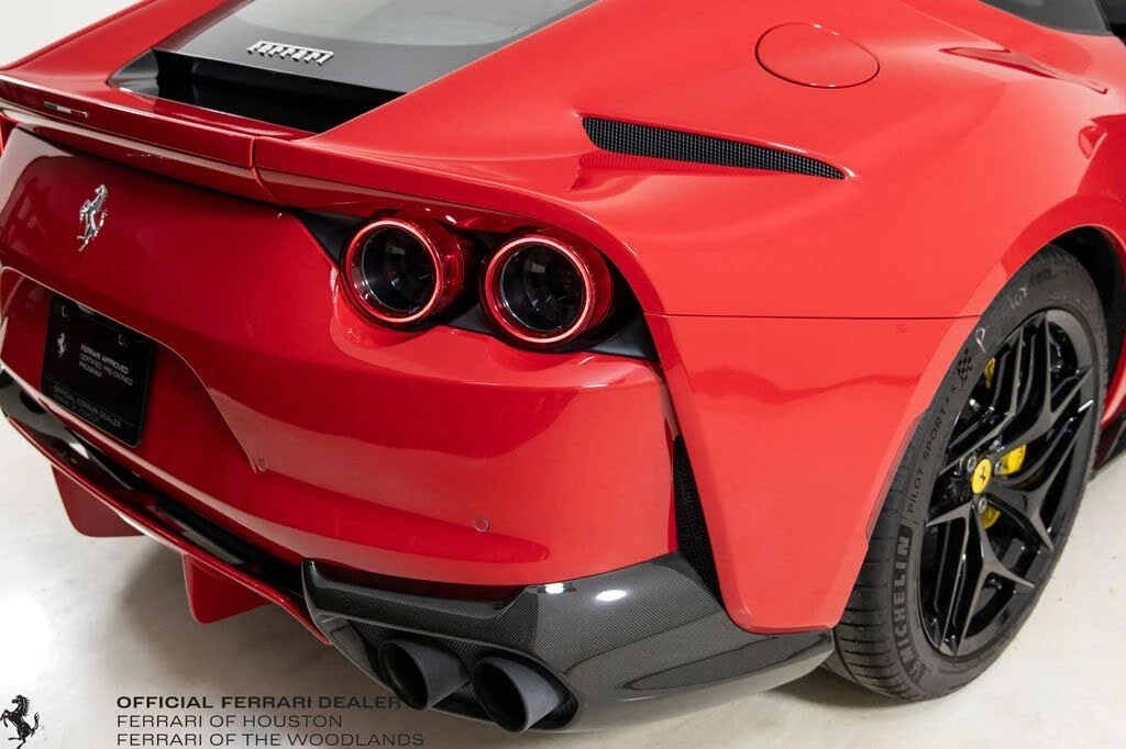 2018 Ferrari 812 Superfast - Image 26 of 31