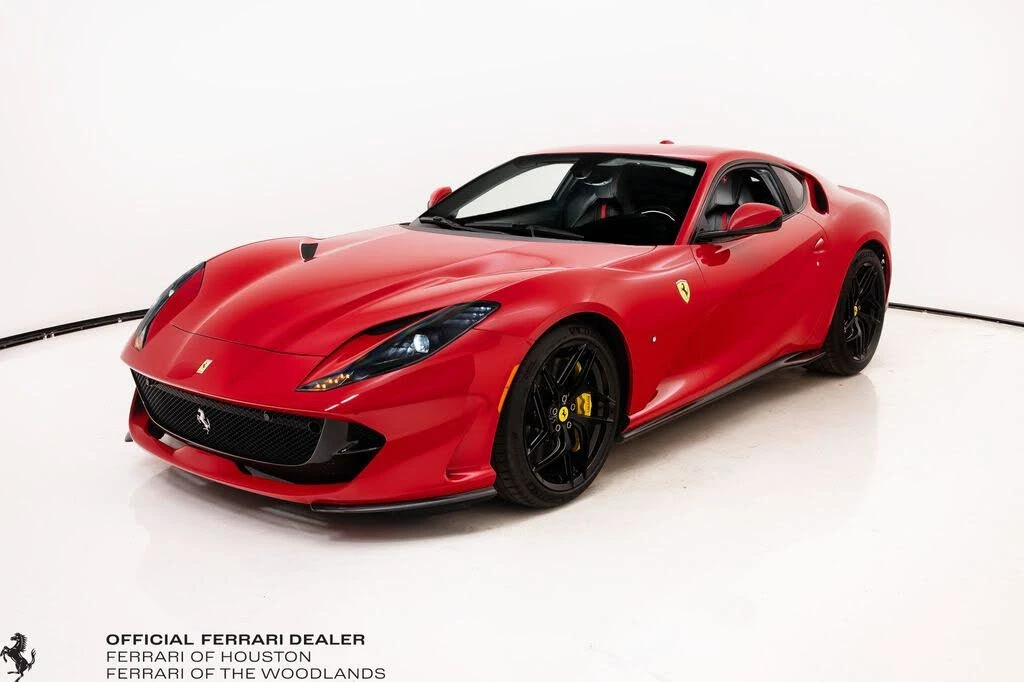 2018 Ferrari 812 Superfast - Image 6 of 31