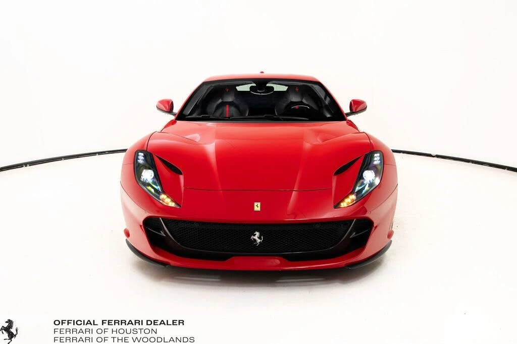2018 Ferrari 812 Superfast - Image 9 of 31