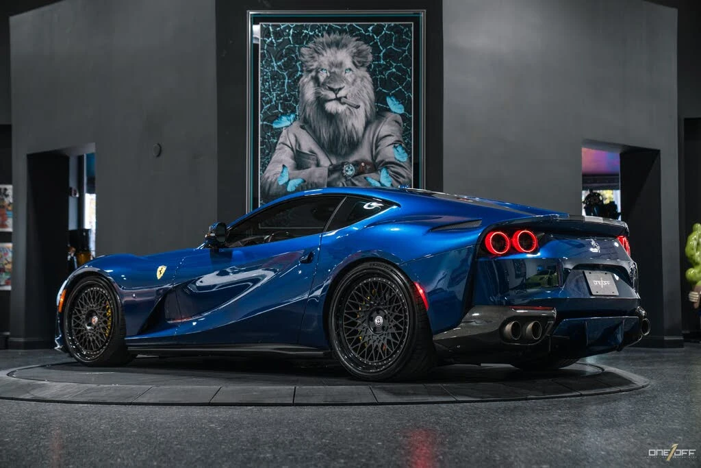 2018 Ferrari 812 Superfast - Image 27 of 31