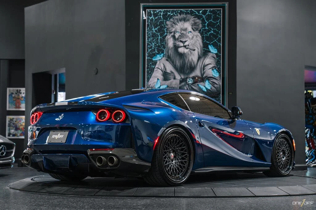 2018 Ferrari 812 Superfast - Image 11 of 31