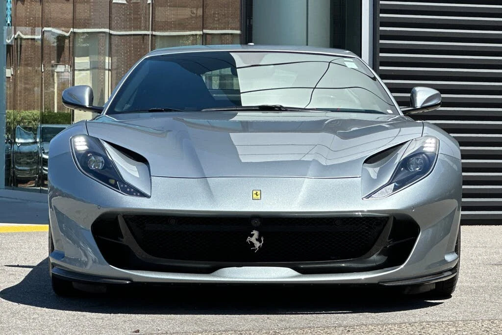 2018 Ferrari 812 Superfast - Image 11 of 31