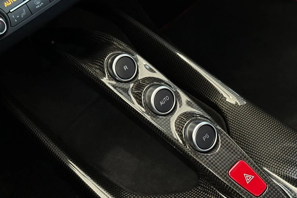 2018 Ferrari 812 Superfast - Image 26 of 31