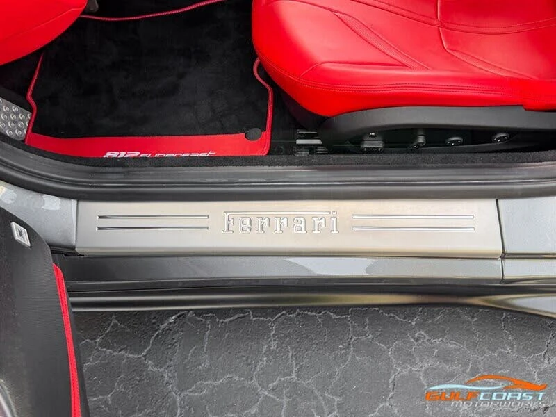2018 Ferrari 812 Superfast - Image 23 of 31