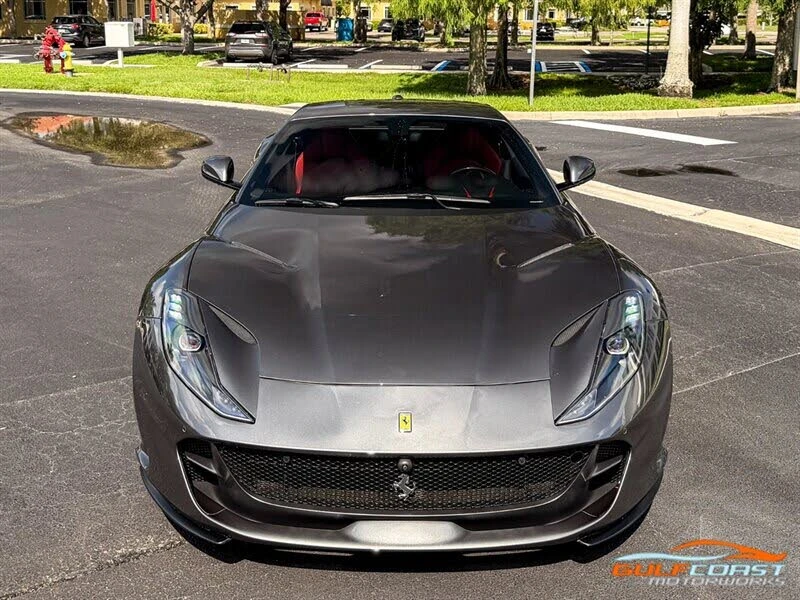 2018 Ferrari 812 Superfast - Image 5 of 31