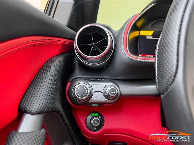 2018 Ferrari 812 Superfast - Image 18 of 31