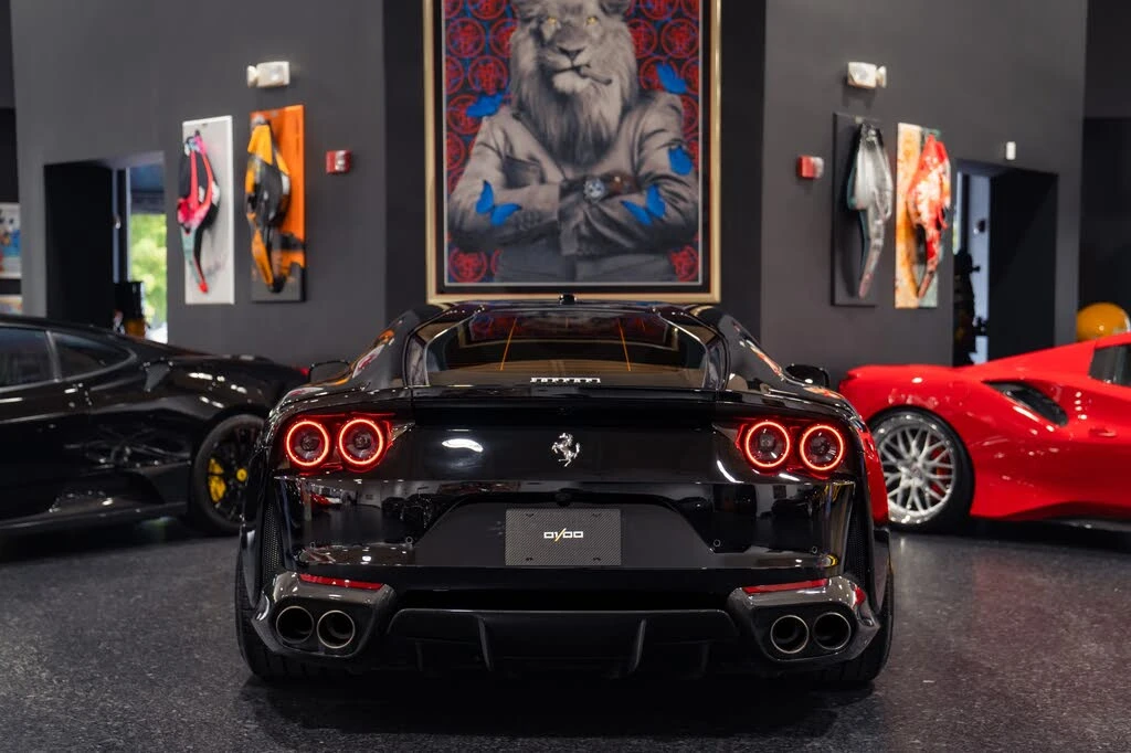 2018 Ferrari 812 Superfast - Image 12 of 31