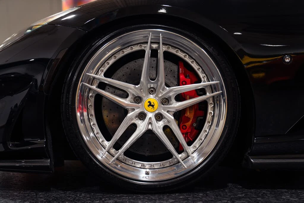 2018 Ferrari 812 Superfast - Image 6 of 31