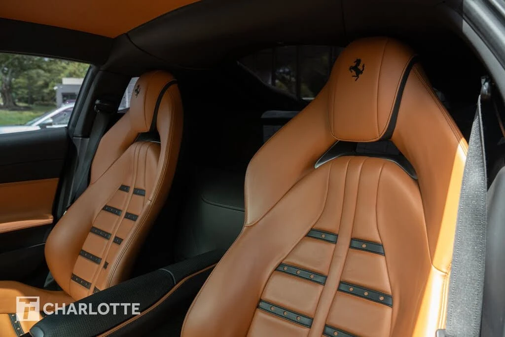 2018 Ferrari 812 Superfast - Image 2 of 3