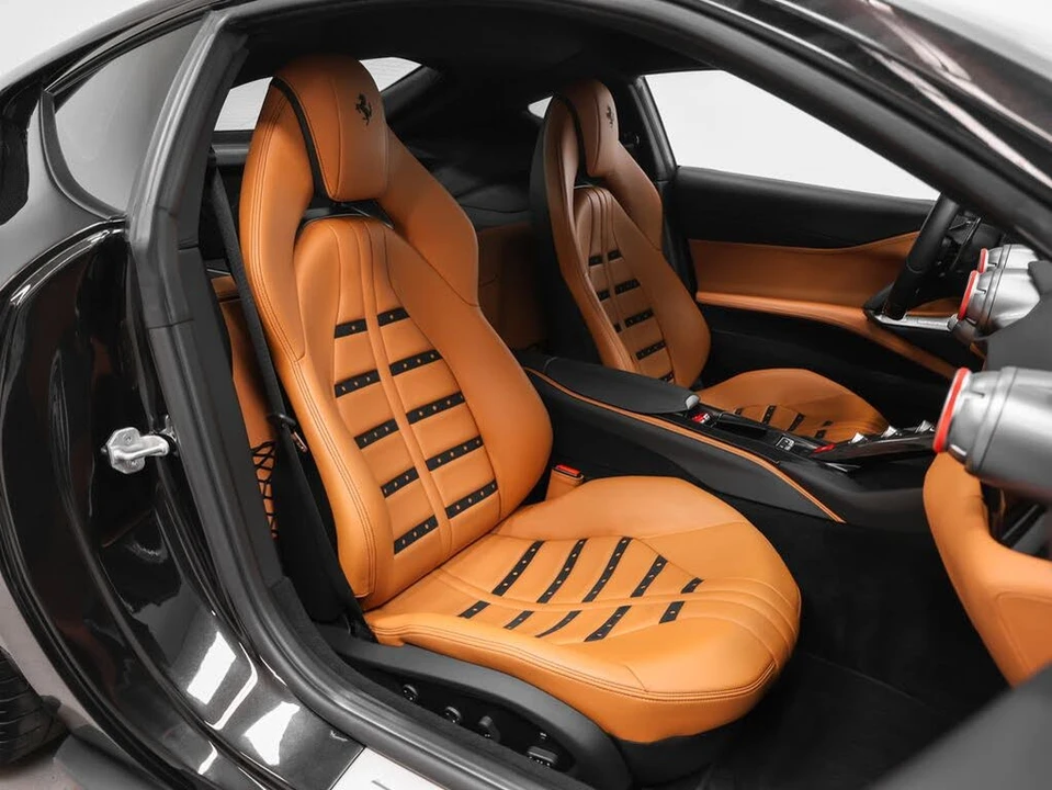 2018 Ferrari 812 Superfast - Image 25 of 31