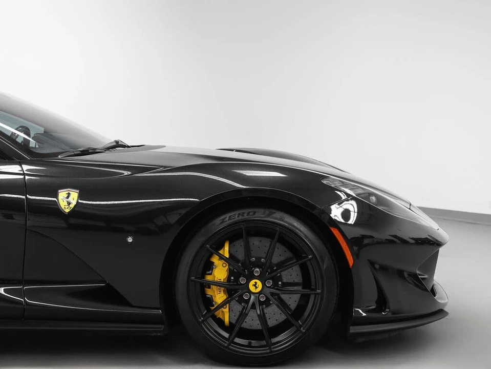 2018 Ferrari 812 Superfast - Image 11 of 31