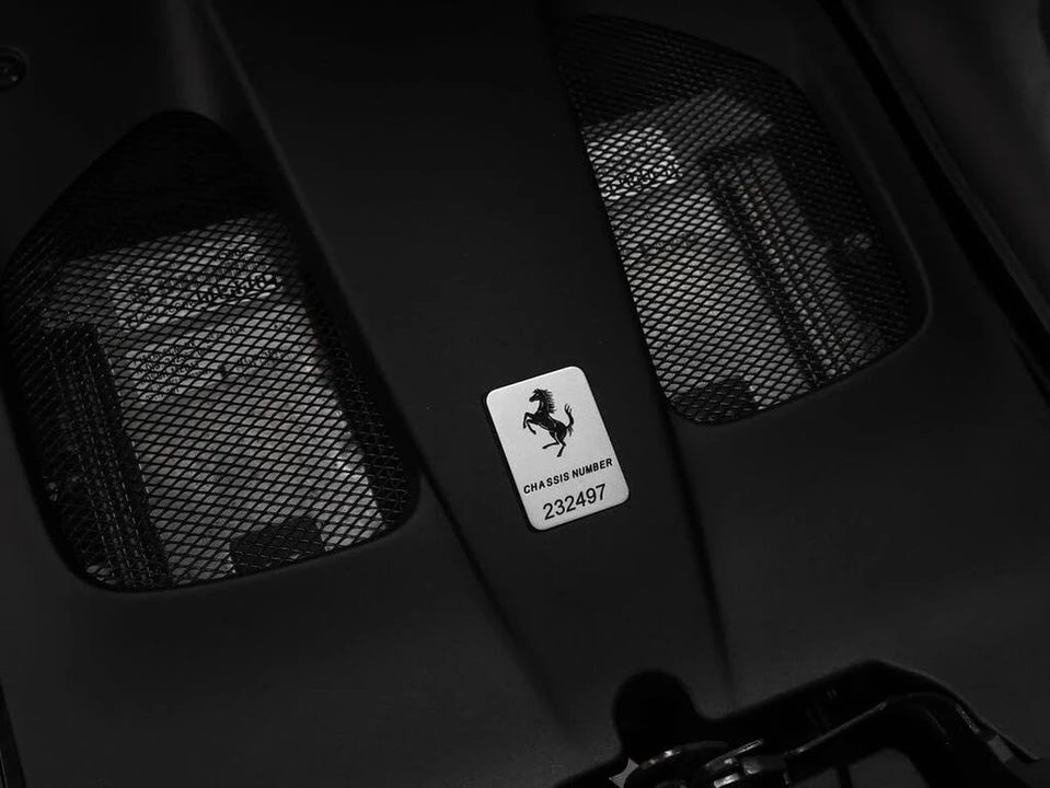2018 Ferrari 812 Superfast - Image 16 of 31