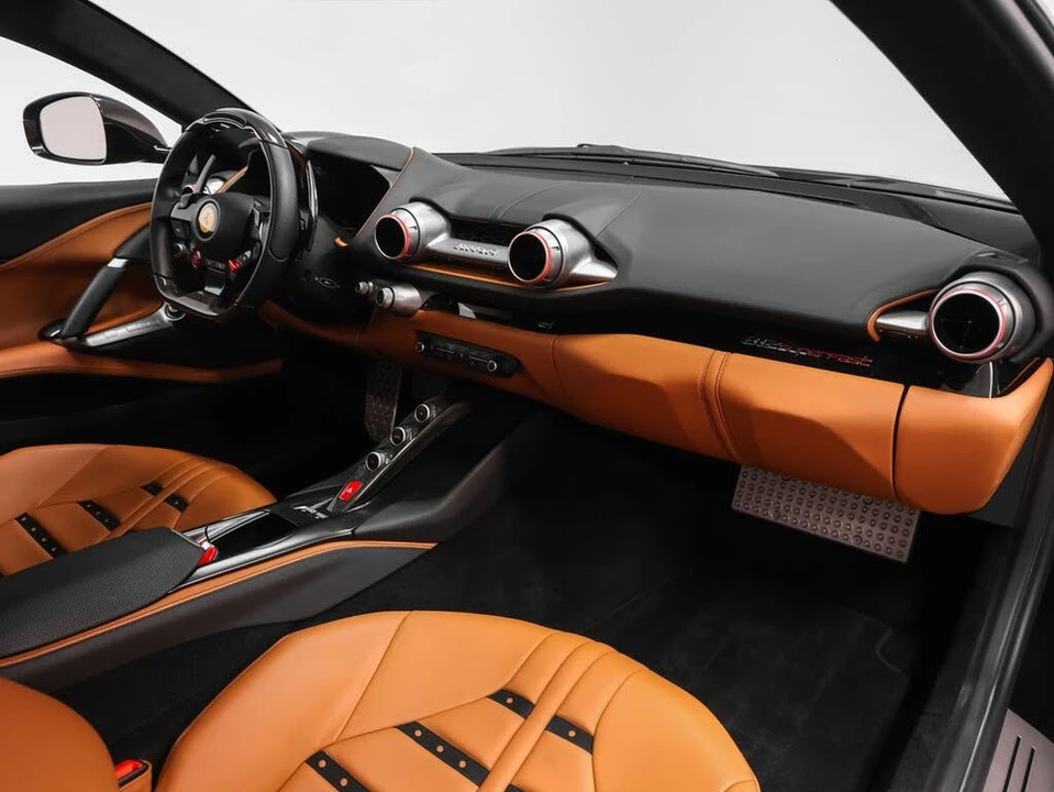 2018 Ferrari 812 Superfast - Image 29 of 31