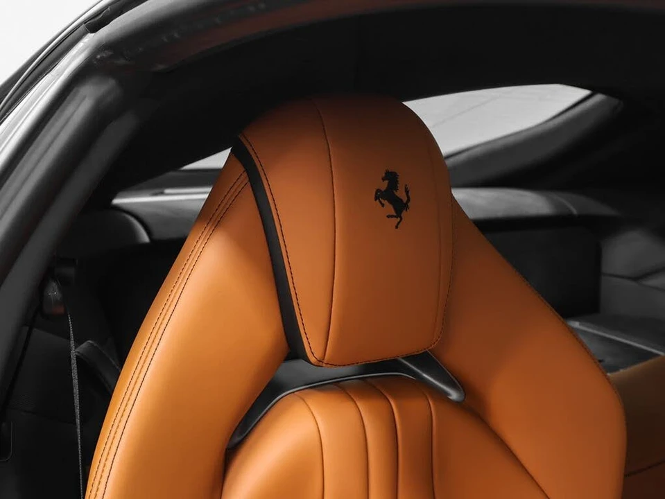 2018 Ferrari 812 Superfast - Image 26 of 31