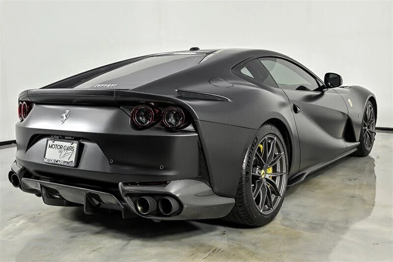 2018 Ferrari 812 Superfast - Image 11 of 31