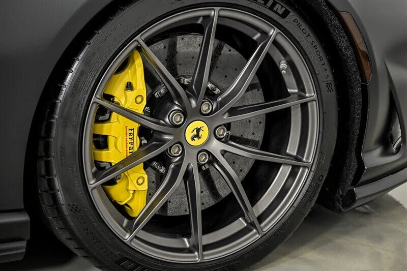 2018 Ferrari 812 Superfast - Image 16 of 31