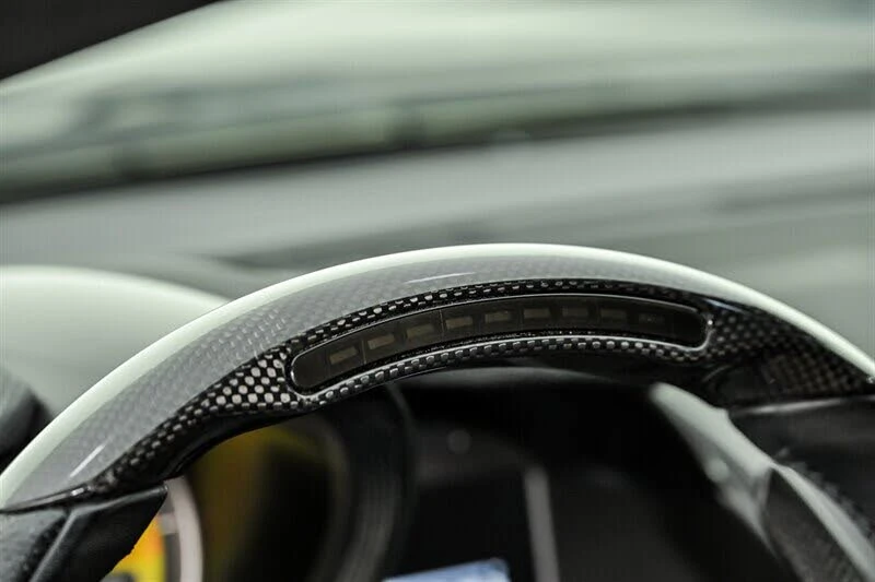 2018 Ferrari 812 Superfast - Image 29 of 31
