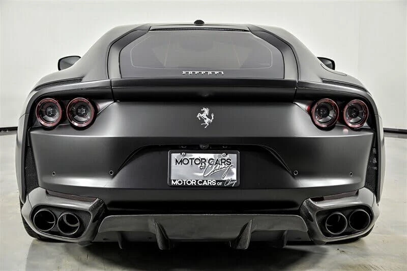 2018 Ferrari 812 Superfast - Image 10 of 31