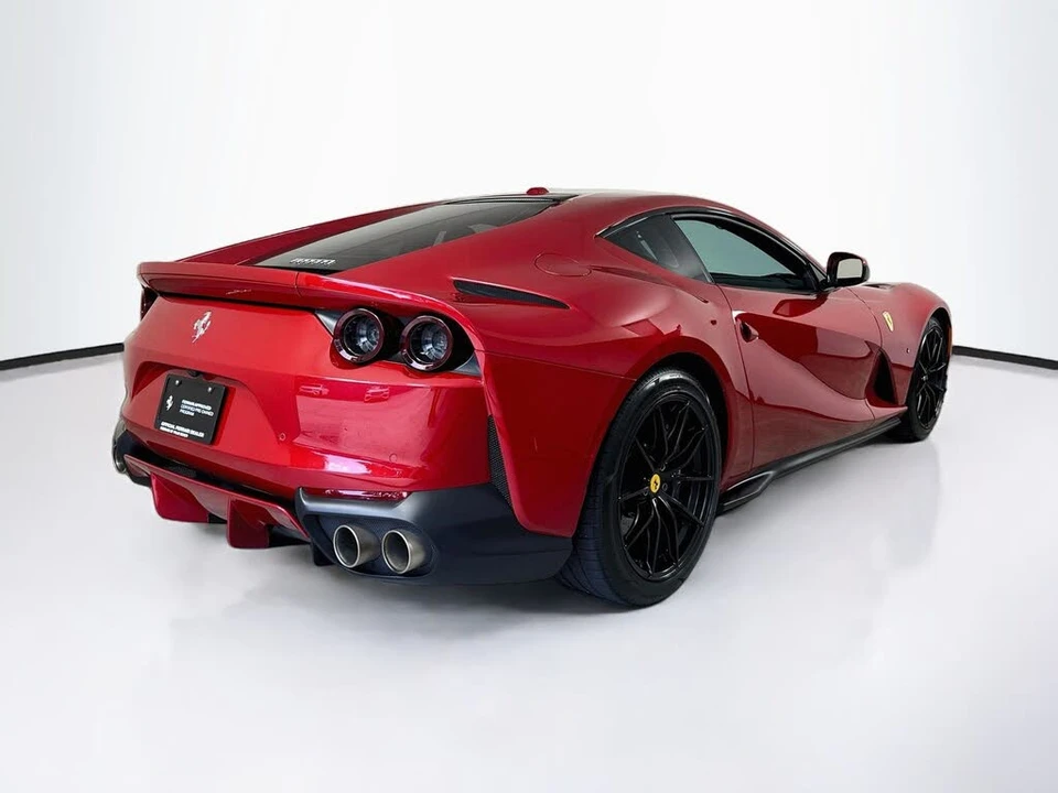 2018 Ferrari 812 Superfast - Image 7 of 7