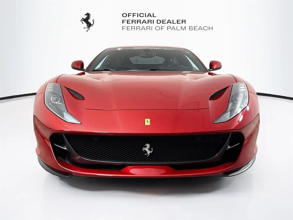 2018 Ferrari 812 Superfast - Image 2 of 7