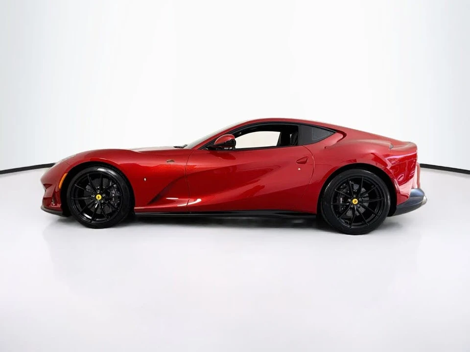 2018 Ferrari 812 Superfast - Image 4 of 7
