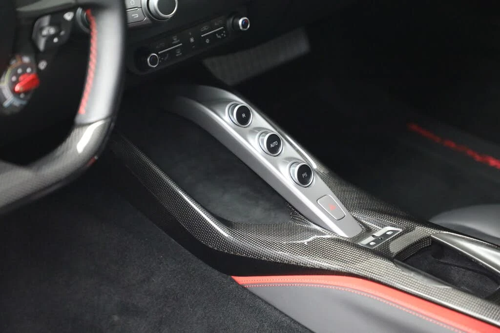 2018 Ferrari 812 Superfast - Image 20 of 31