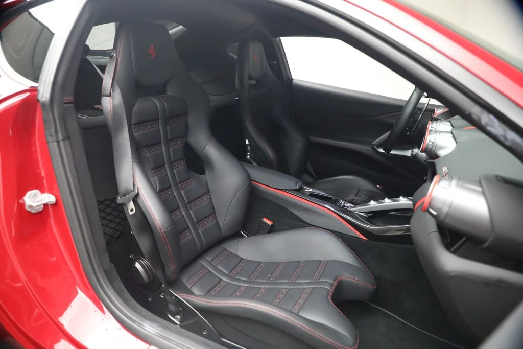2018 Ferrari 812 Superfast - Image 17 of 31