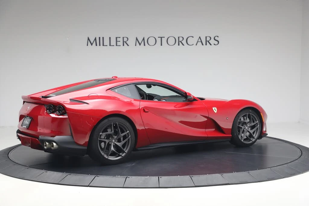 2018 Ferrari 812 Superfast - Image 8 of 31