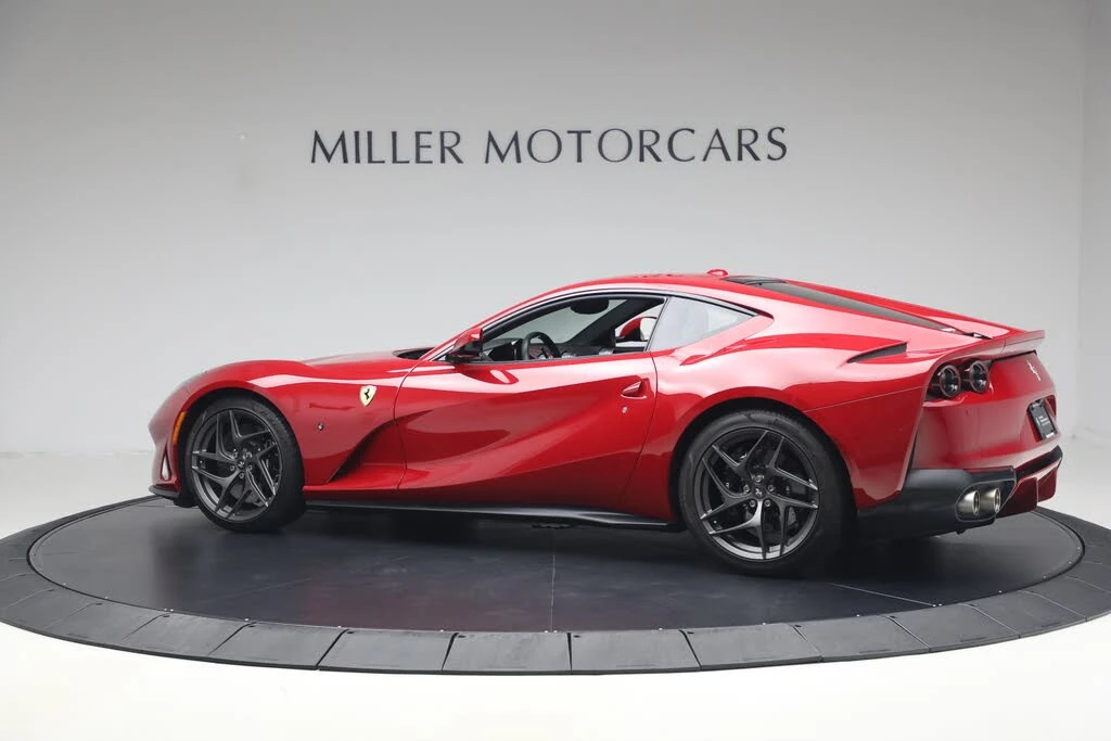 2018 Ferrari 812 Superfast - Image 4 of 31