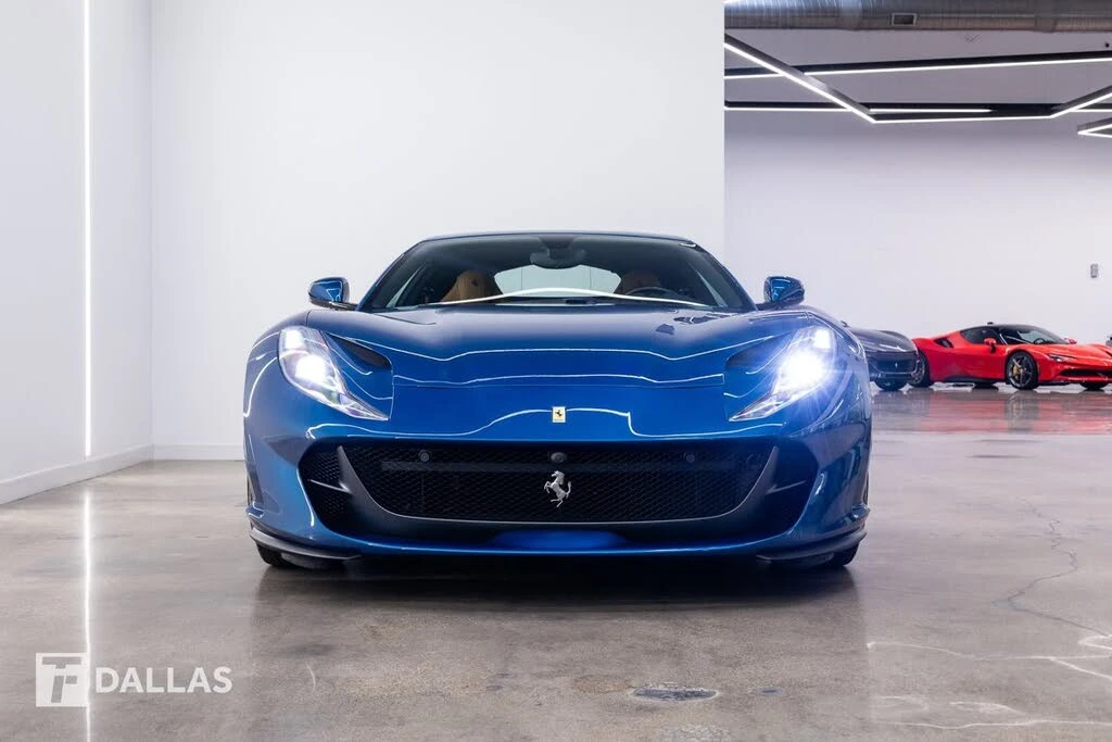 2018 Ferrari 812 Superfast - Image 27 of 31