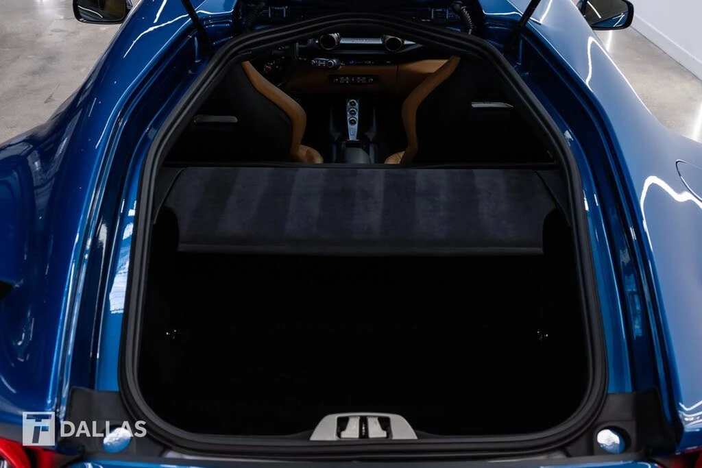 2018 Ferrari 812 Superfast - Image 19 of 31