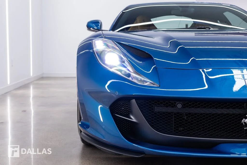 2018 Ferrari 812 Superfast - Image 28 of 31