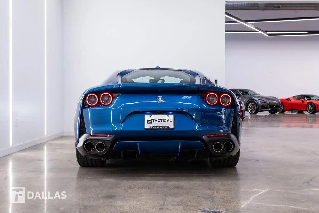 2018 Ferrari 812 Superfast - Image 17 of 31