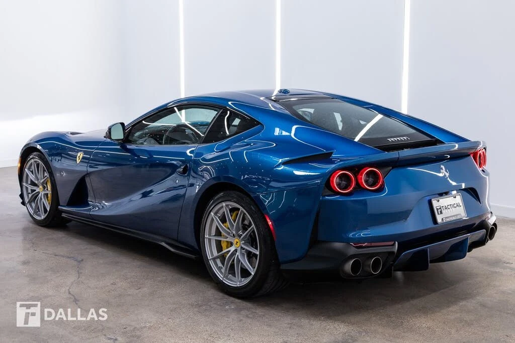 2018 Ferrari 812 Superfast - Image 11 of 31