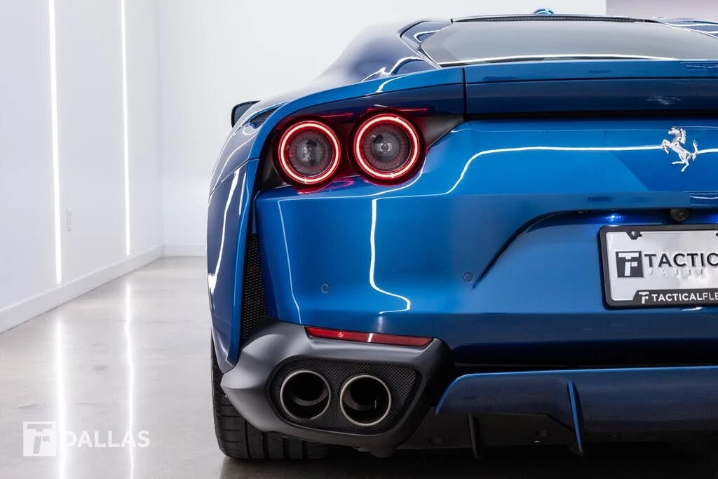 2018 Ferrari 812 Superfast - Image 18 of 31