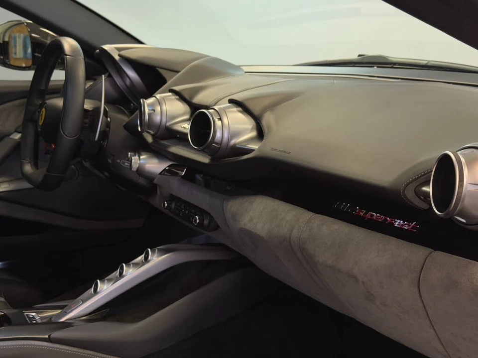 2018 Ferrari 812 Superfast - Image 13 of 24
