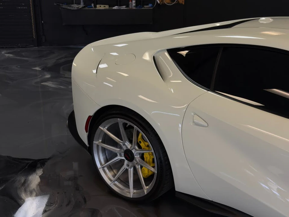 2018 Ferrari 812 Superfast - Image 7 of 24