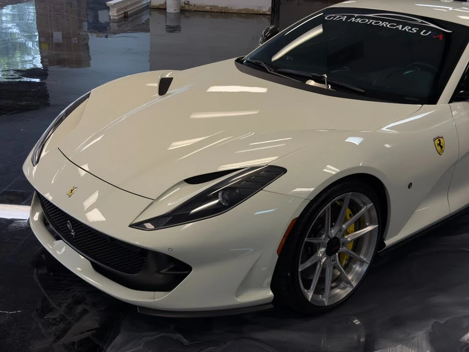 2018 Ferrari 812 Superfast - Image 3 of 24