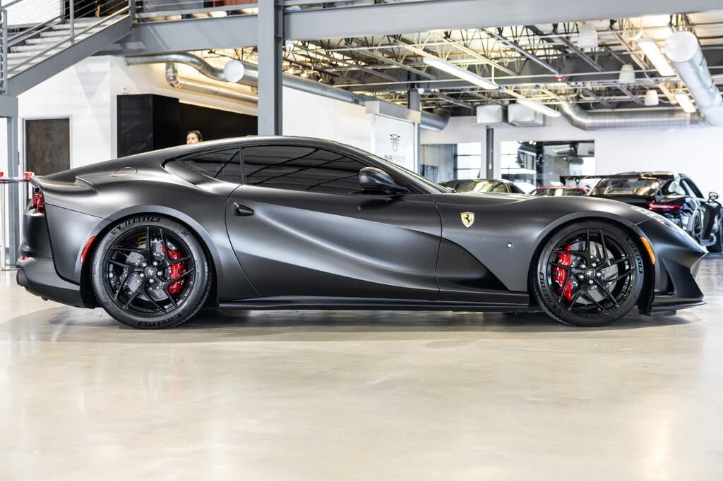 2018 Ferrari 812 Superfast - Image 7 of 22